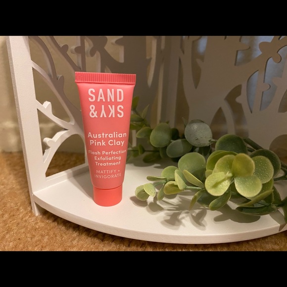 Sand & sky Australian pink clay exfoliator sample OR 3/$12 you pick combo deal - Picture 1 of 2